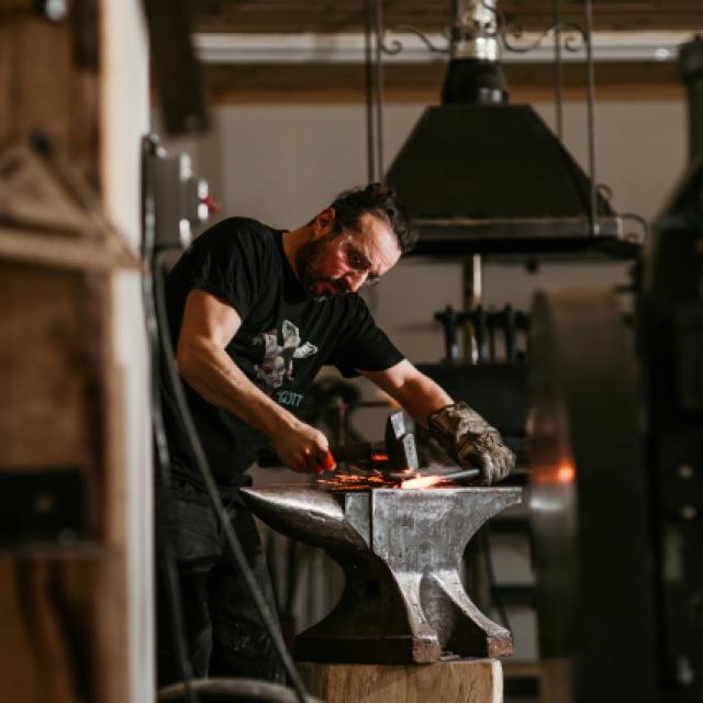 travail enclume